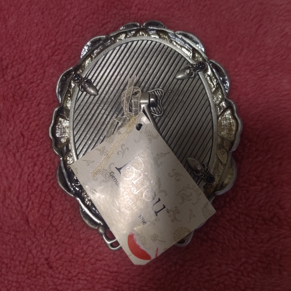 Genuine Crystal Photo Frame - Picture 2 of 6